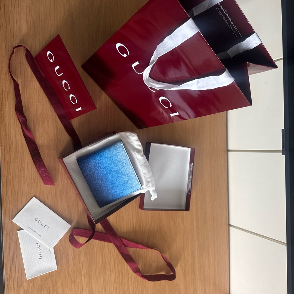 Gucci Sky Blue Wallet with Burgundy Accents